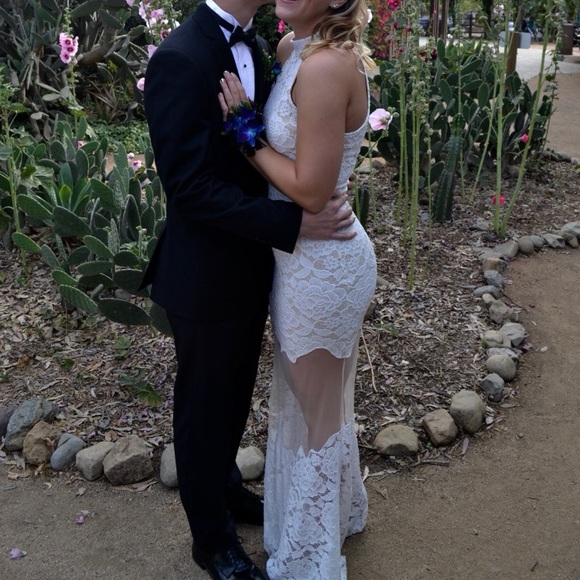 Maxi Halter Dress White Floral with Mesh Detailing - Picture 1 of 8